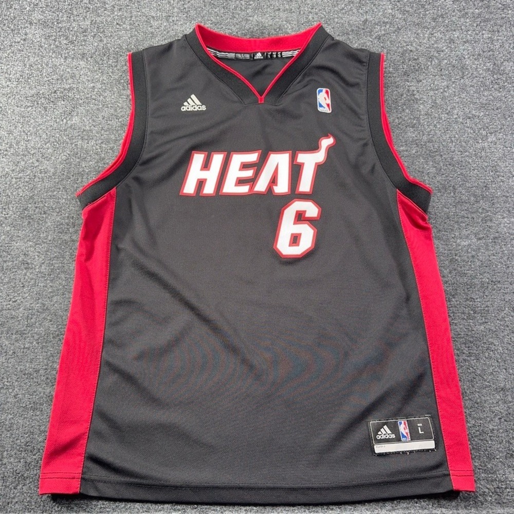 Adidas NBA Miami Heat LeBron James 6 Jersey Black Red Youth Large 14-16